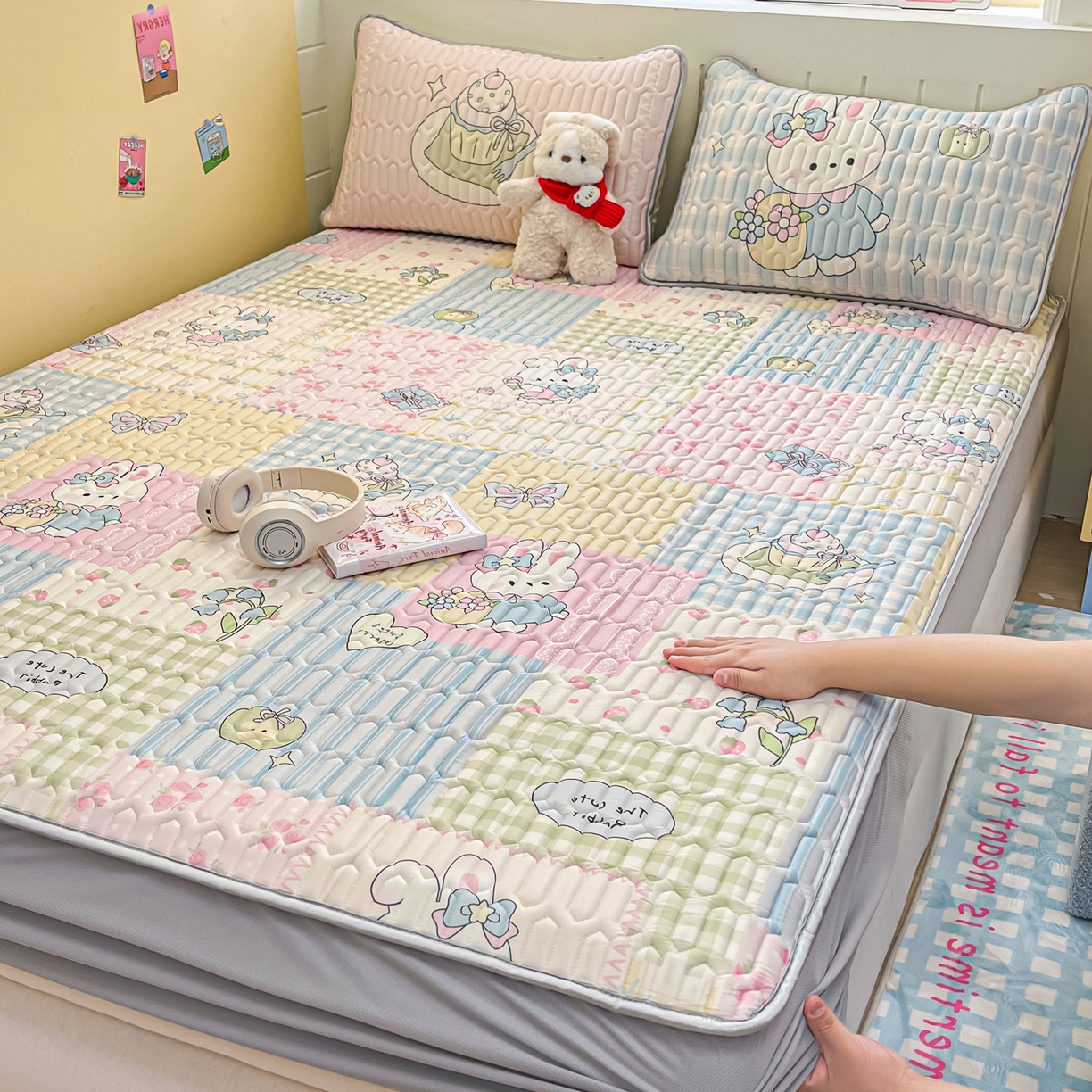 摩妮卡 2026春夏新款凉感丝印花小清新乳胶凉席席子床笠款三件套 悠然兔兔