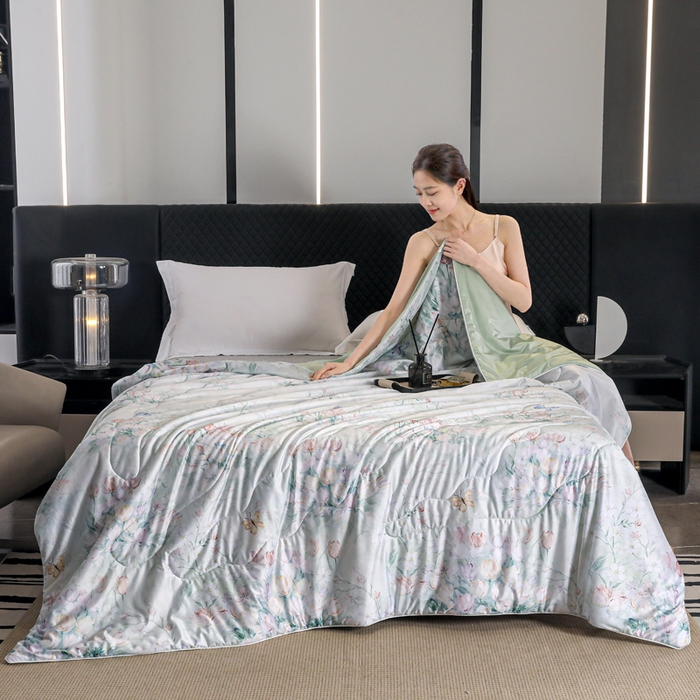 91家纺网 家纺一手货源 找家纺 天之悦家纺 2026新款夏被油光丝数码印花锦氨凉感被夏凉被空调被 晨露郁金