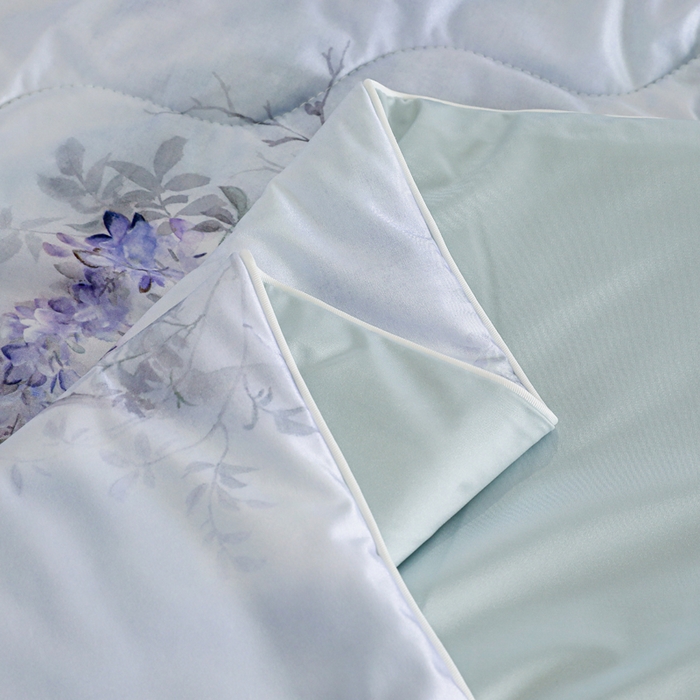 91家纺网 家纺一手货源 找家纺 天之悦家纺 2026新款夏被油光丝数码印花锦氨凉感被夏凉被空调被 星蔓兰灰