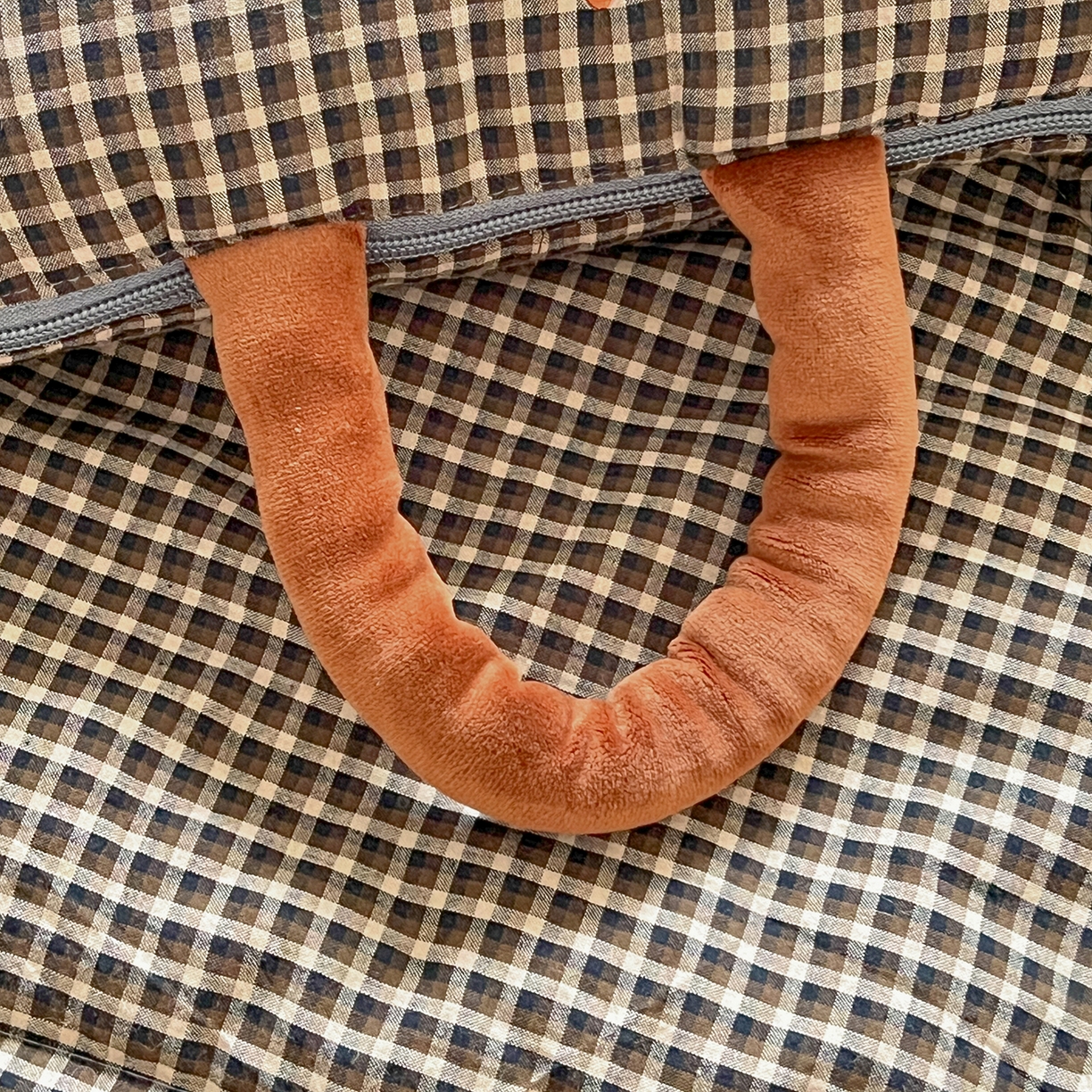 91家纺网 家纺一手货源 找家纺 （总）古本家居 2026春夏新款全棉小丑象系列抱枕被