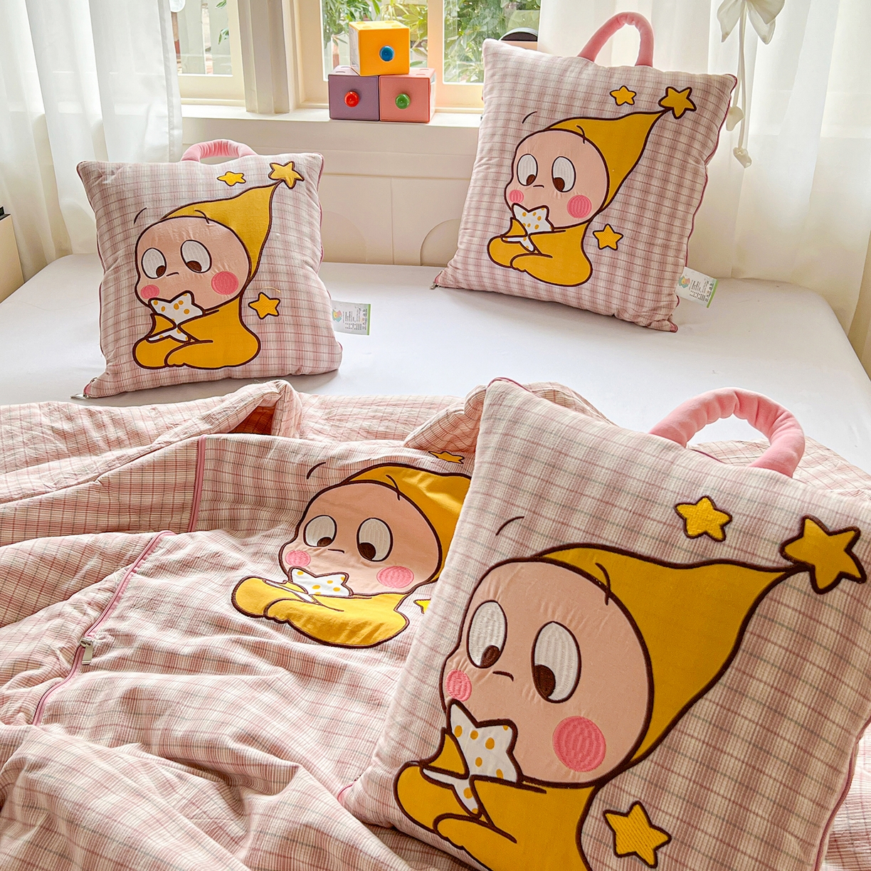 91家纺网 家纺一手货源 找家纺 （总）古本家居 2026春夏新款全棉星宝系列抱枕被