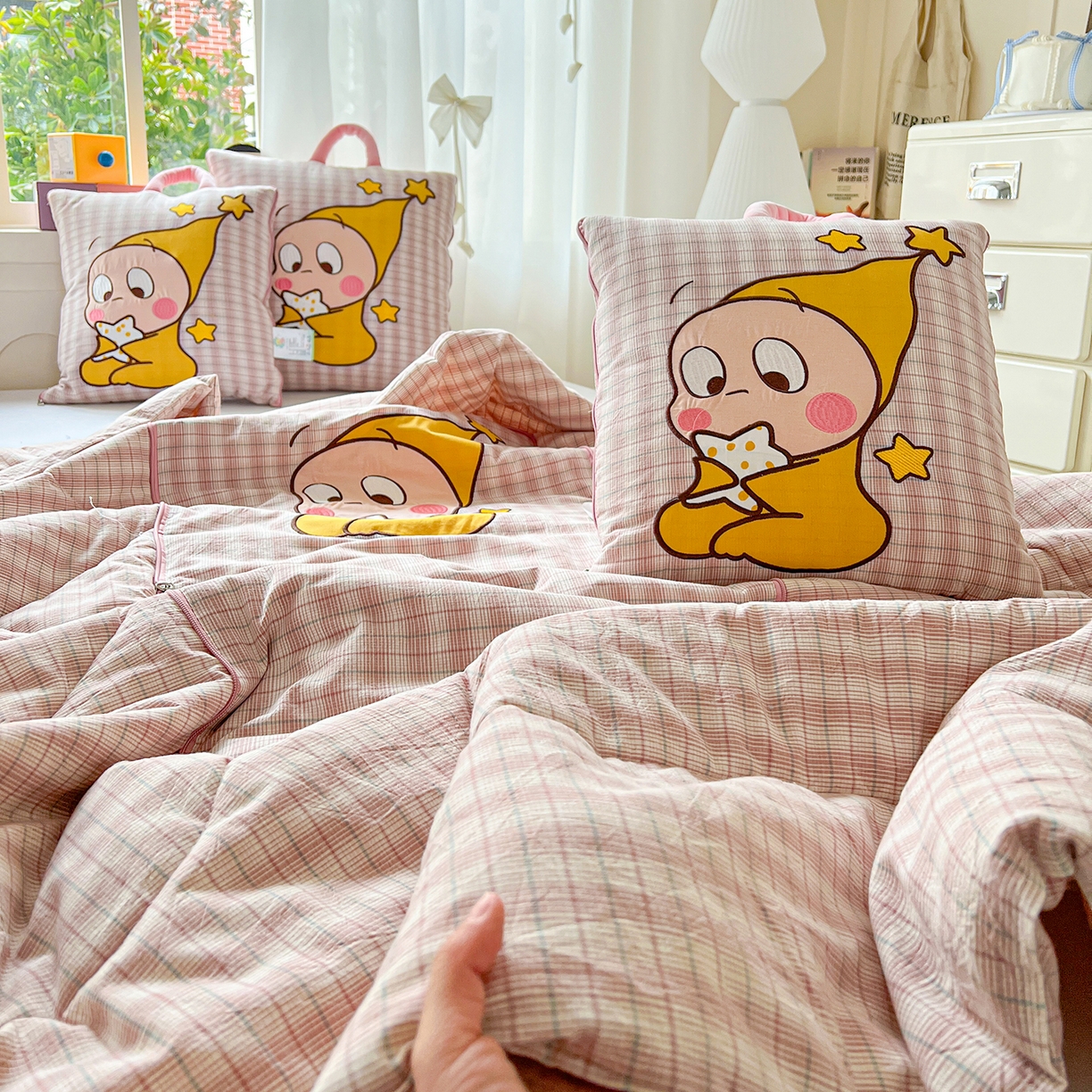 91家纺网 家纺一手货源 找家纺 （总）古本家居 2026春夏新款全棉星宝系列抱枕被