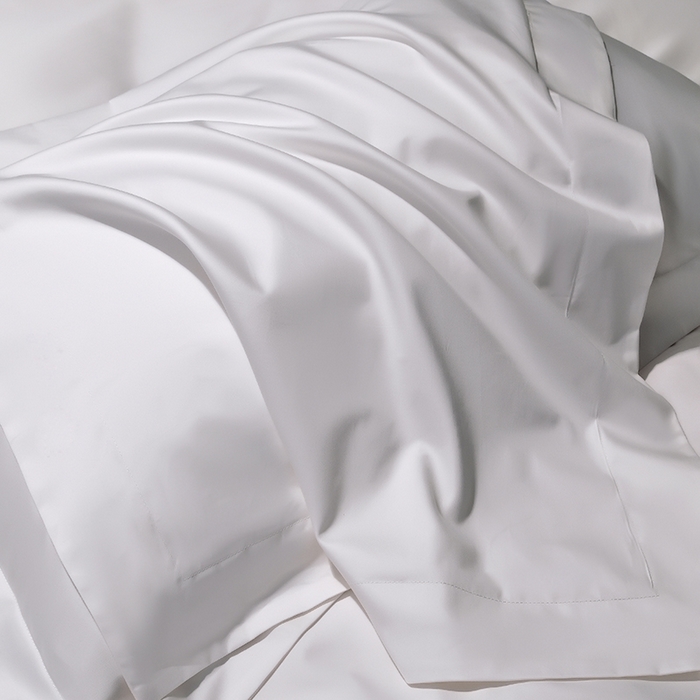 91家纺网 家纺一手货源 找家纺 女子家纺 2026新款纯色长绒棉全棉纯棉轻奢四件套- 俏佳人 贵族白