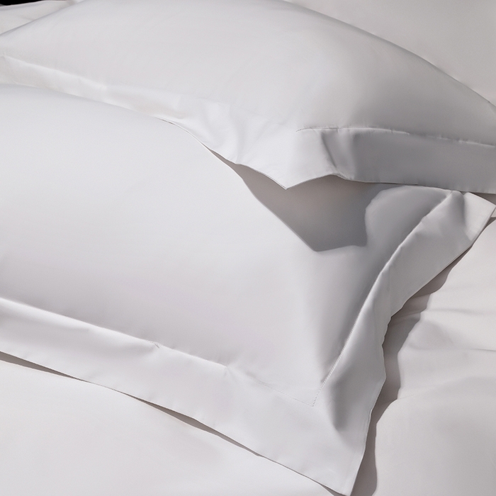 91家纺网 家纺一手货源 找家纺 女子家纺 2026新款纯色长绒棉全棉纯棉轻奢四件套- 俏佳人 贵族白