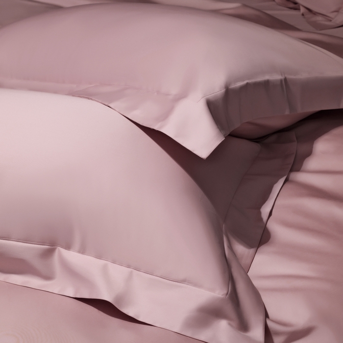 91家纺网 家纺一手货源 找家纺 女子家纺 2026新款纯色长绒棉全棉纯棉轻奢四件套- 俏佳人 豆沙色