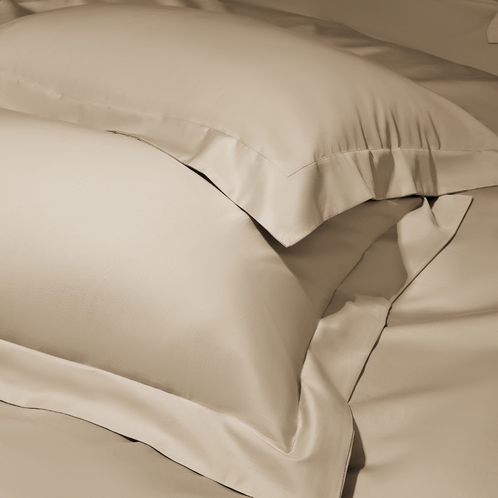 91家纺网 家纺一手货源 找家纺 女子家纺 2026新款纯色长绒棉全棉纯棉轻奢四件套- 俏佳人 浅香槟