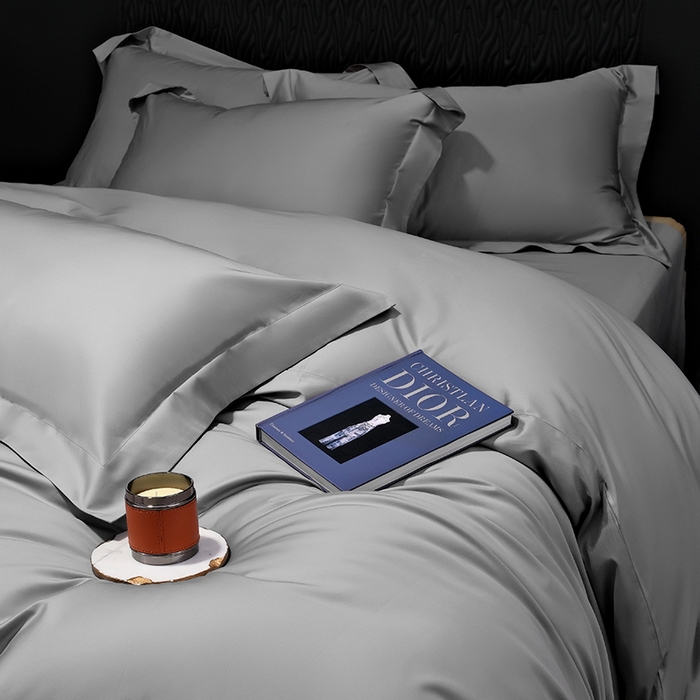 91家纺网 家纺一手货源 找家纺 女子家纺 2026新款纯色长绒棉全棉纯棉轻奢四件套- 俏佳人 高级灰