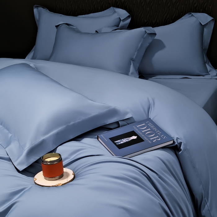 91家纺网 家纺一手货源 找家纺 女子家纺 2026新款纯色长绒棉全棉纯棉轻奢四件套- 俏佳人 宾利蓝