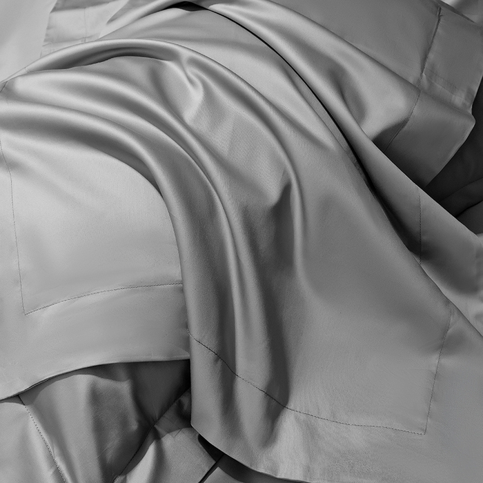 91家纺网 家纺一手货源 找家纺 女子家纺 2026新款纯色长绒棉全棉纯棉轻奢四件套- 俏佳人 高级灰