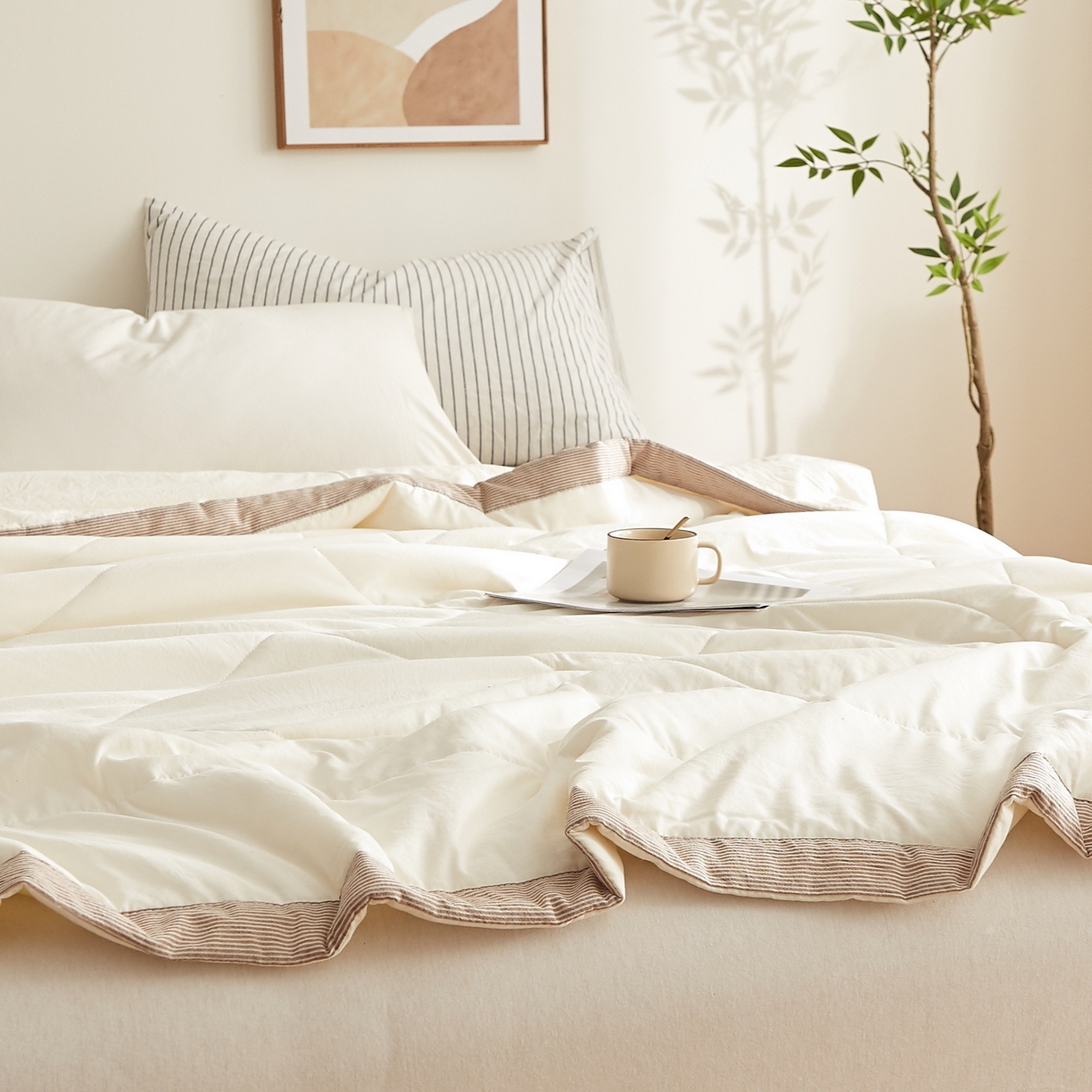 91家纺网 家纺一手货源 找家纺 （总）格子铺 2026新款亲肤水洗棉棉花条纹包边夏被