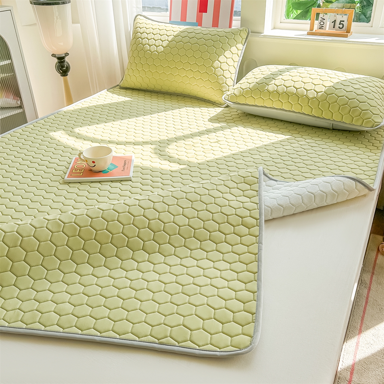 91家纺网 家纺一手货源 找家纺 （总）爱宝被业 2026新款硅胶凉席席子凉席三件套