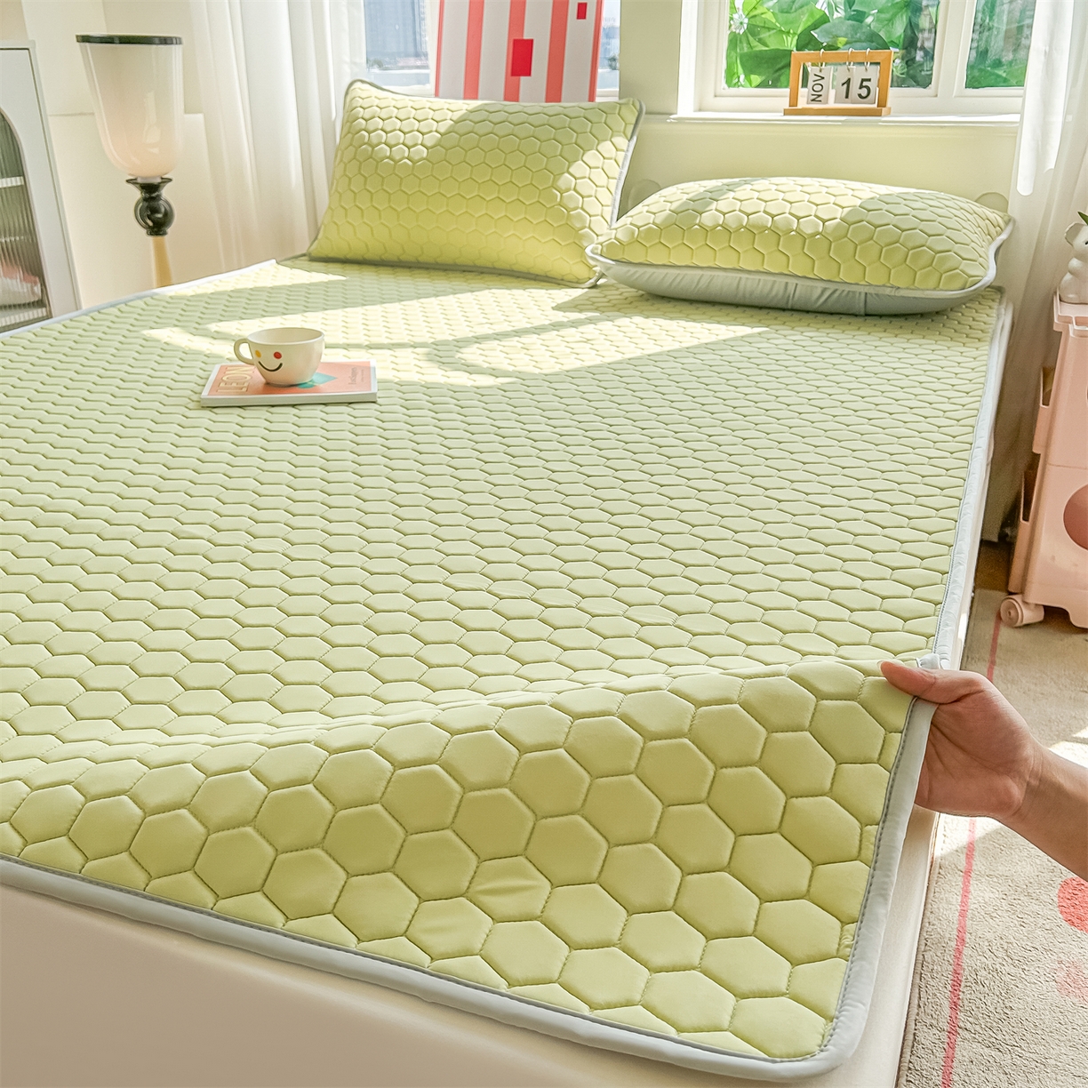 爱宝被业 2026新款硅胶凉席席子凉席三件套 青草绿