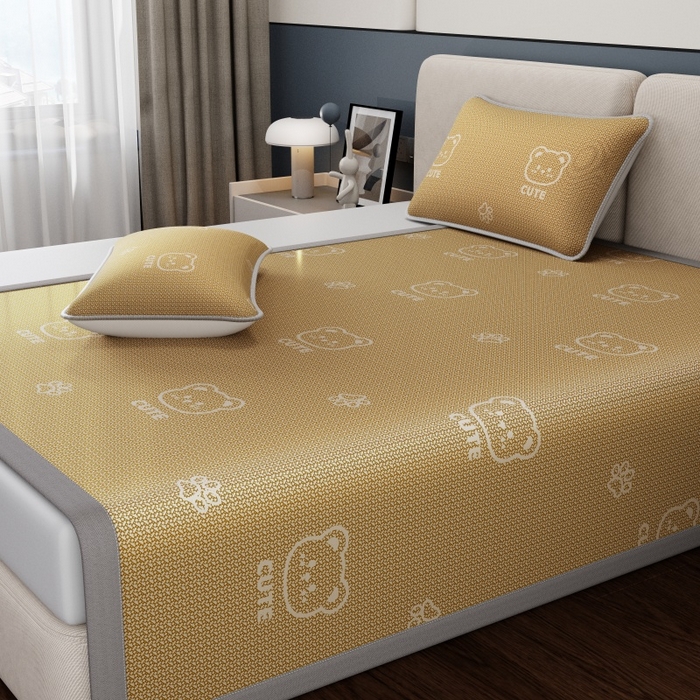 91家纺网 家纺一手货源 找家纺 好福居 2026新款A类冰感抑菌印花冰丝席凉席-床笠款-床席款 开心小熊咖-床席款