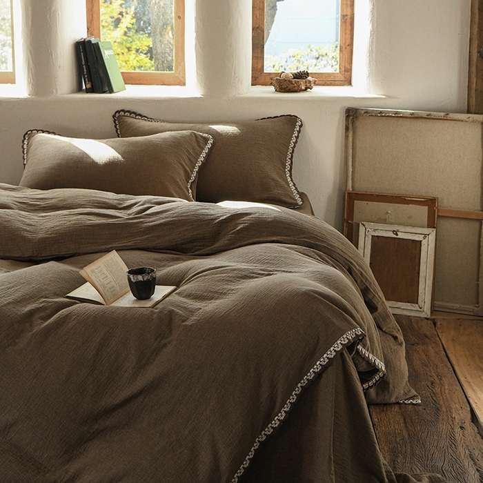 91家纺网 家纺一手货源 找家纺 （总）松色家居 2026新款松弛感中古风镜子色织全棉四件套-素净闲韵