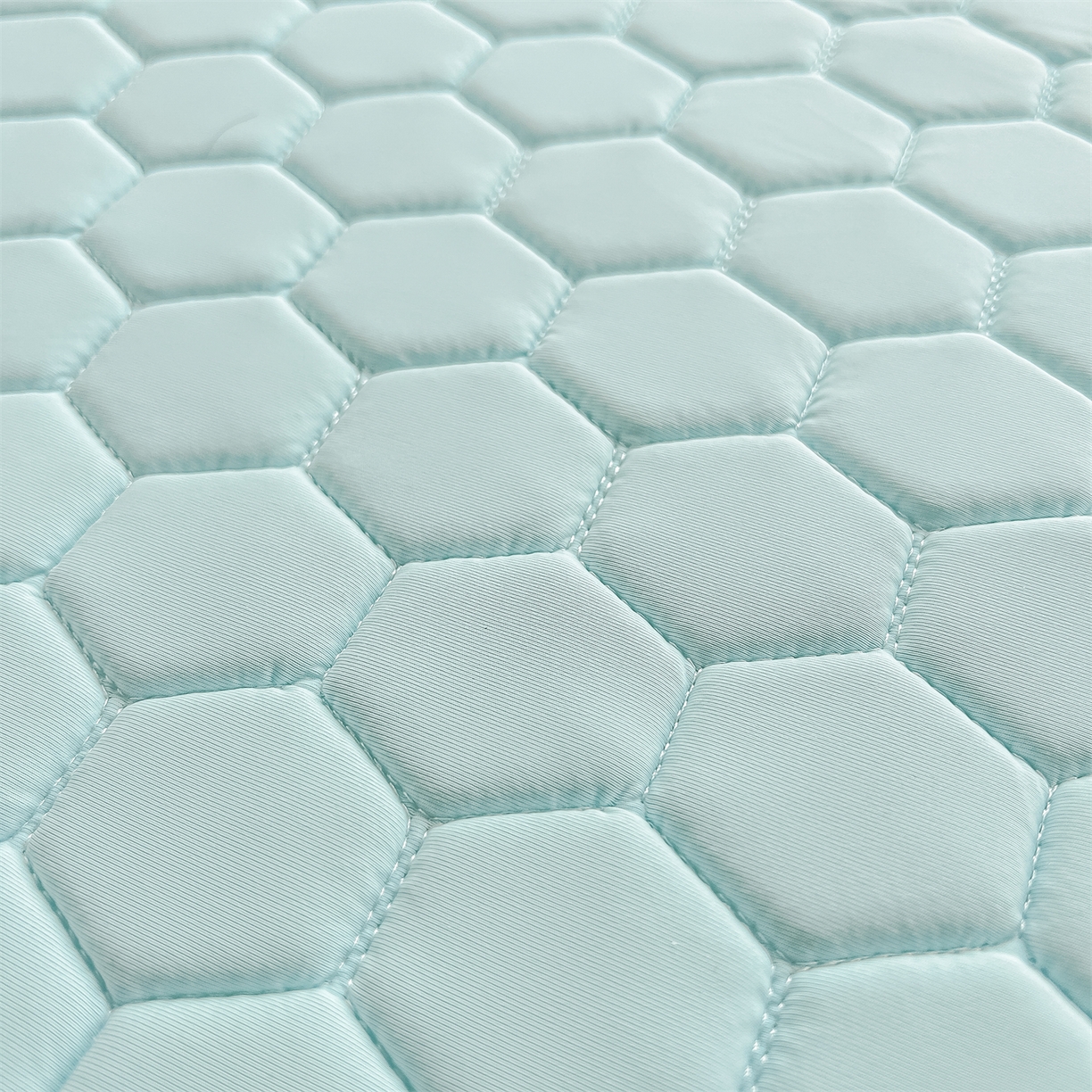 91家纺网 家纺一手货源 找家纺 爱宝被业 2026新款硅胶凉席席子凉席三件套 清新蓝