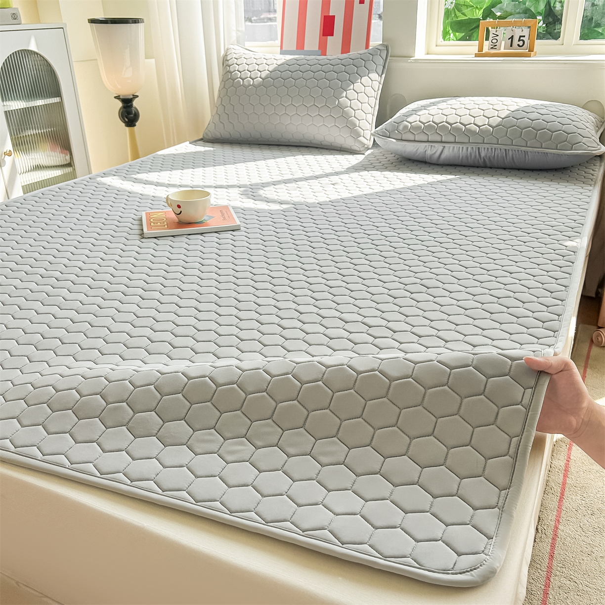 爱宝被业 2026新款硅胶凉席席子凉席三件套 绅士灰