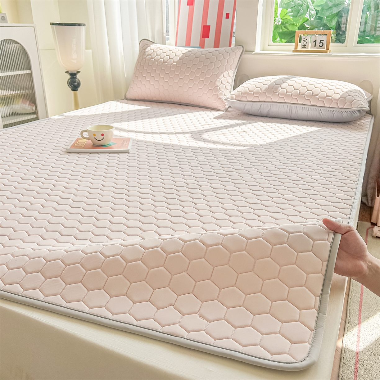 爱宝被业 2026新款硅胶凉席席子凉席三件套 温柔粉