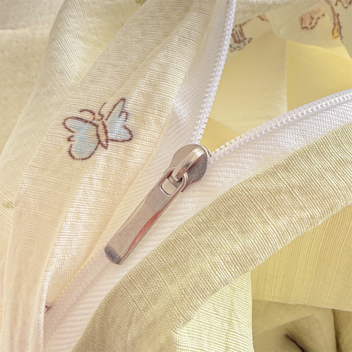 91家纺网 家纺一手货源 找家纺 名兮家居 2026新款A类皱皱纱四件套 音乐家