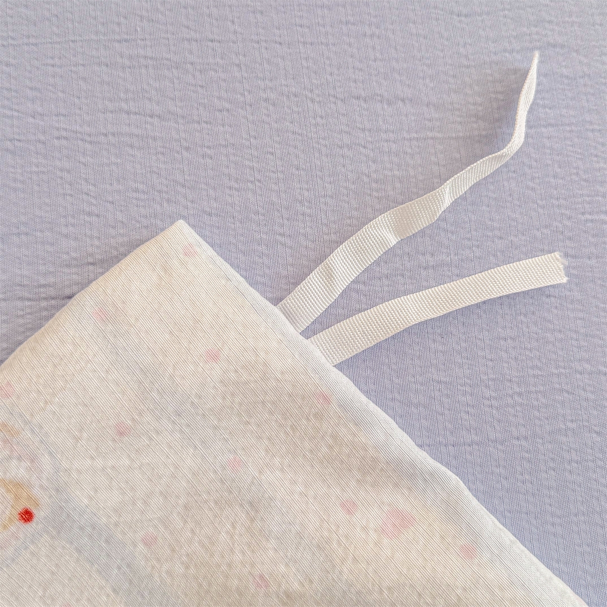 91家纺网 家纺一手货源 找家纺 名兮家居 2026新款A类皱皱纱四件套 蓝条日记