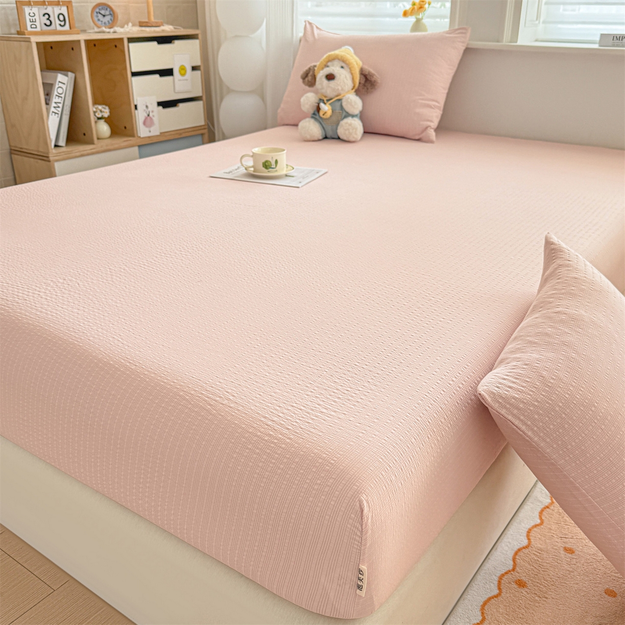 91家纺网 家纺一手货源 找家纺 优眠坊 2026春夏新款泡芙纱印花单床笠 床笠单件 芙蓉粉-单层