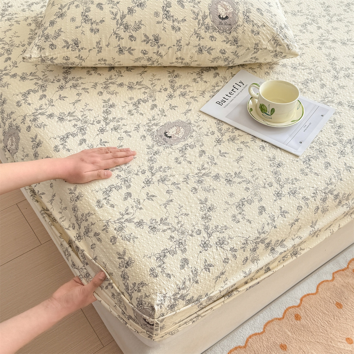 91家纺网 家纺一手货源 找家纺 优眠坊 2026春夏新款泡芙纱印花单床笠 床笠单件 花之秘境-单层