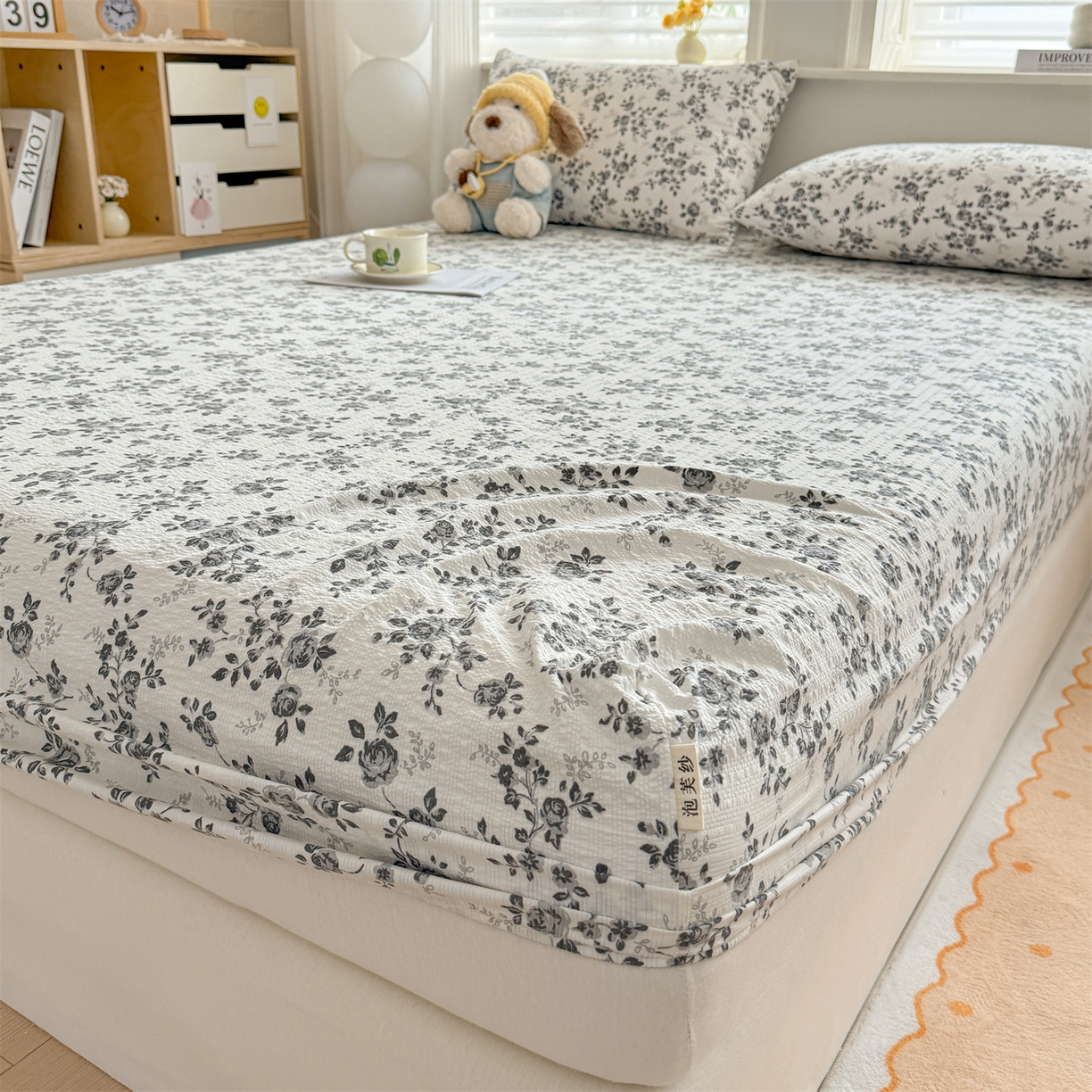 91家纺网 家纺一手货源 找家纺 优眠坊 2026春夏新款泡芙纱印花单床笠 床笠单件 柔花诗意-单层