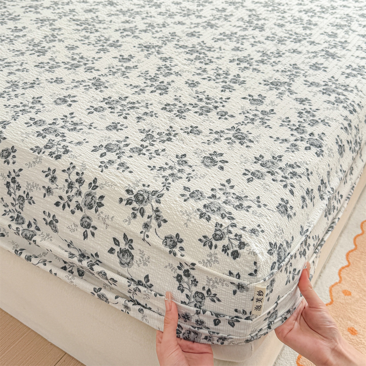 91家纺网 家纺一手货源 找家纺 优眠坊 2026春夏新款泡芙纱印花单床笠 床笠单件 柔花诗意-单层