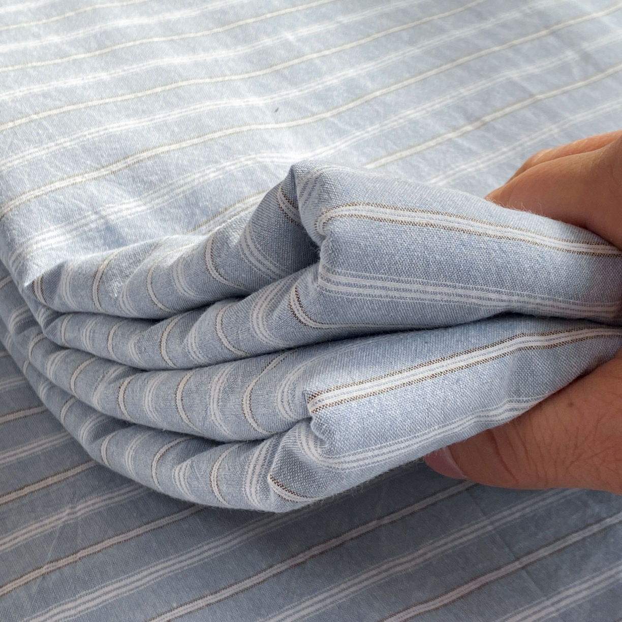 91家纺网 家纺一手货源 找家纺 恋人优选 2026新款全棉纯棉色织床单单床单床单单件 简希蓝条