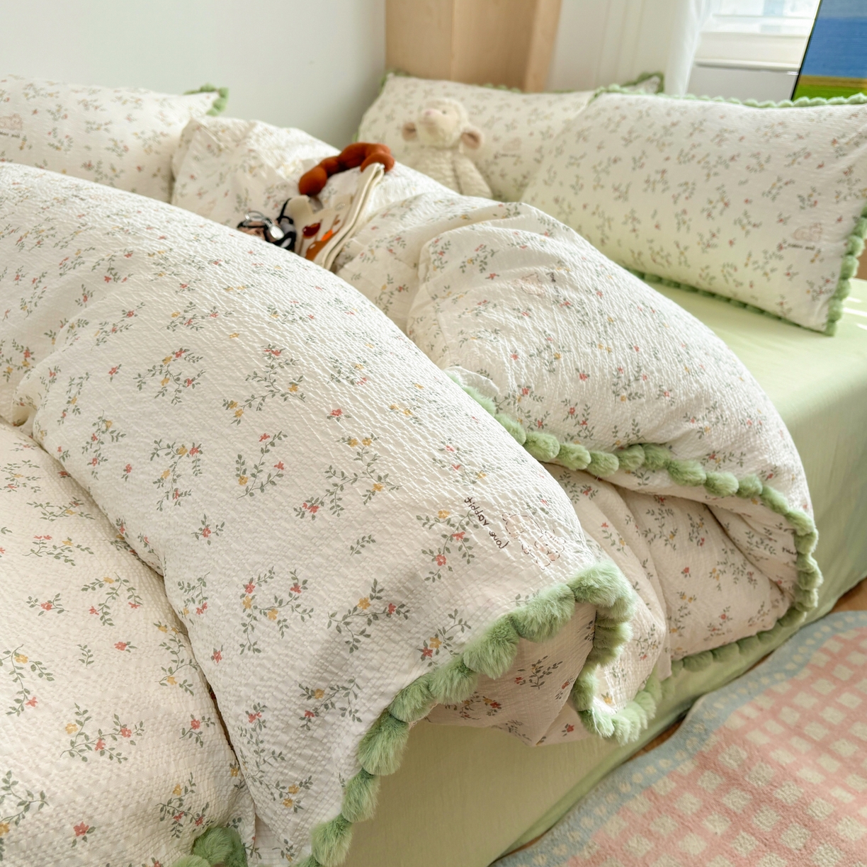 91家纺网 家纺一手货源 找家纺 （总）N先生+V 13814689556 发大图/买家秀 2026新款A类毛球花边泡芙纱四件套