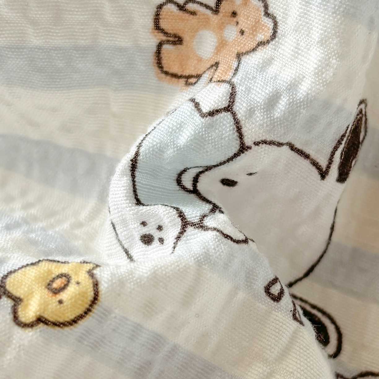 91家纺网 家纺一手货源 找家纺 N先生+V 13814689556 发大图/买家秀 2026新款A类毛球花边泡芙纱四件套 欢乐帕恰