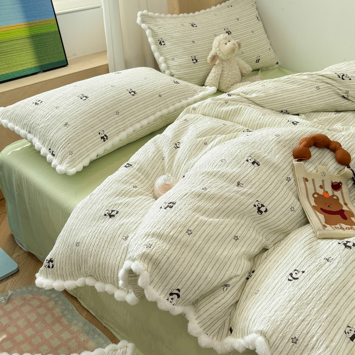 91家纺网 家纺一手货源 找家纺 N先生+V 13814689556 发大图/买家秀 2026新款A类毛球花边泡芙纱四件套 可爱熊猫