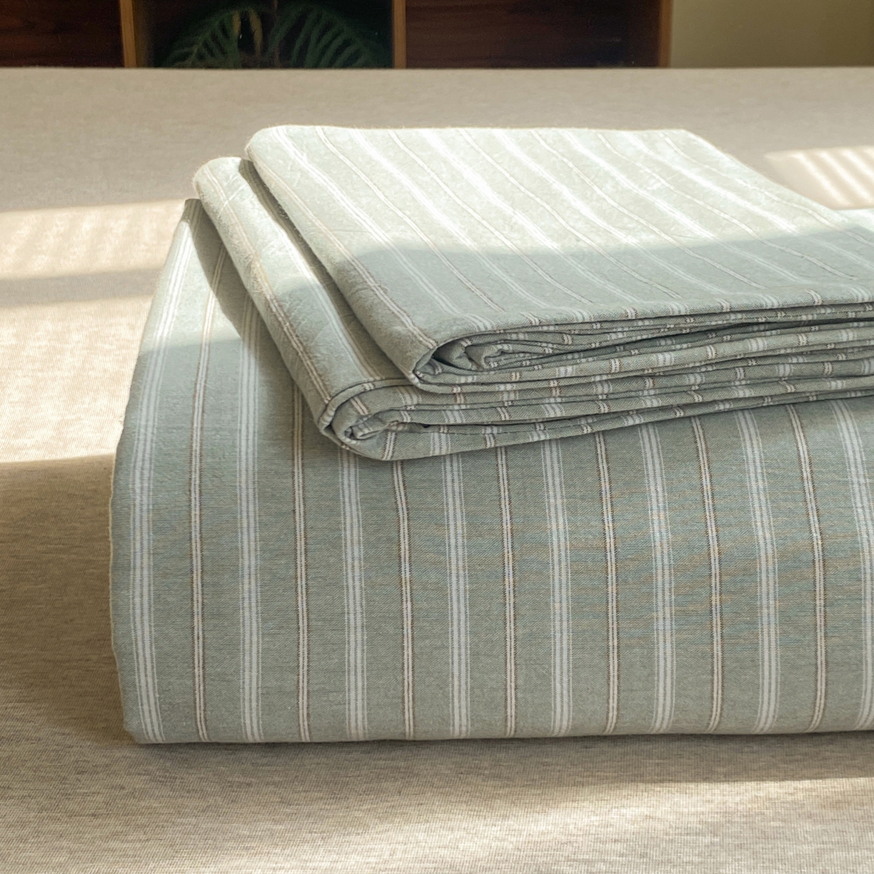 91家纺网 家纺一手货源 找家纺 恋人优选 2026新款全棉纯棉色织床单单床单床单单件 简希绿条