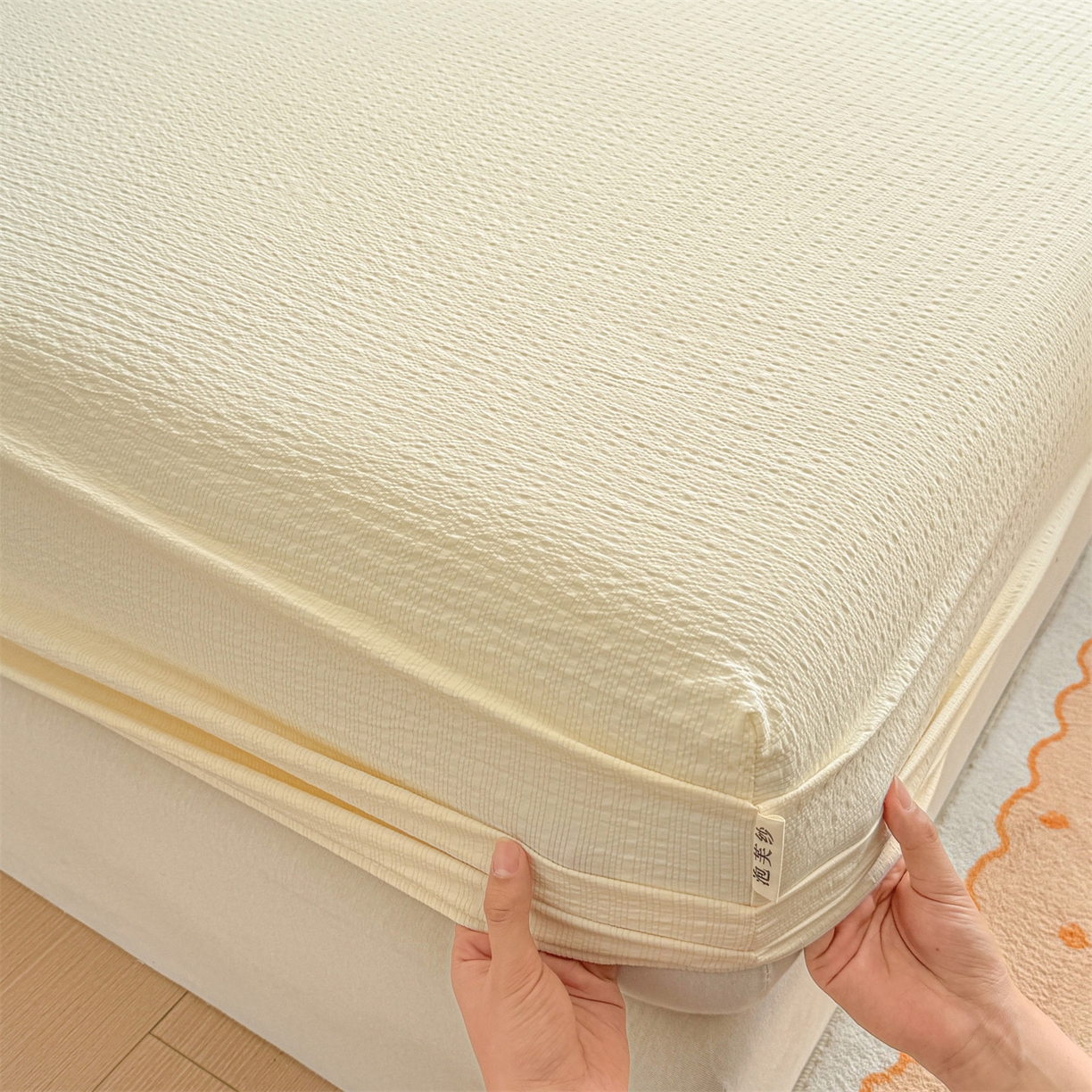 91家纺网 家纺一手货源 找家纺 优眠坊 2026春夏新款泡芙纱印花单床笠 床笠单件 杏仁白-单层