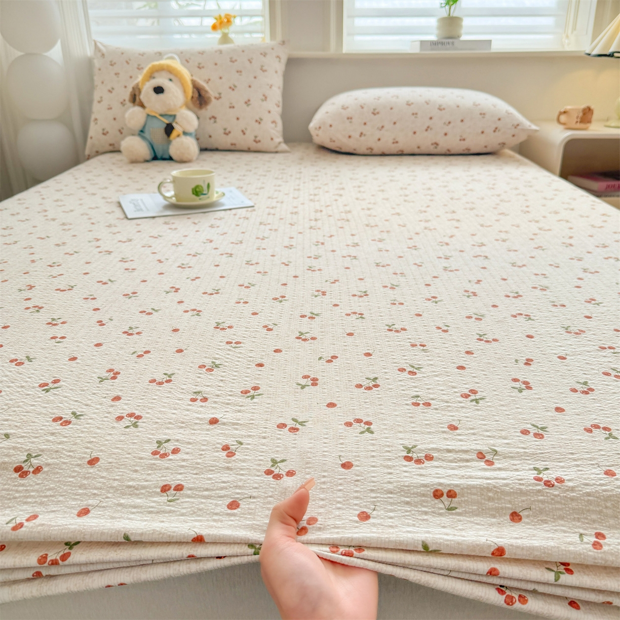 91家纺网 家纺一手货源 找家纺 优眠坊 2026春夏新款泡芙纱印花单床笠 床笠单件 樱桃心事-单层