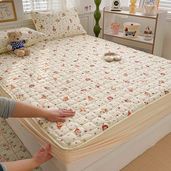 91家纺网 家纺一手货源 找家纺 小桃姐家纺 2026新款泡芙夹棉单床笠床笠单件 童话小矮人