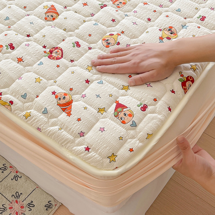 91家纺网 家纺一手货源 找家纺 小桃姐家纺 2026新款泡芙夹棉单床笠床笠单件 童话小矮人