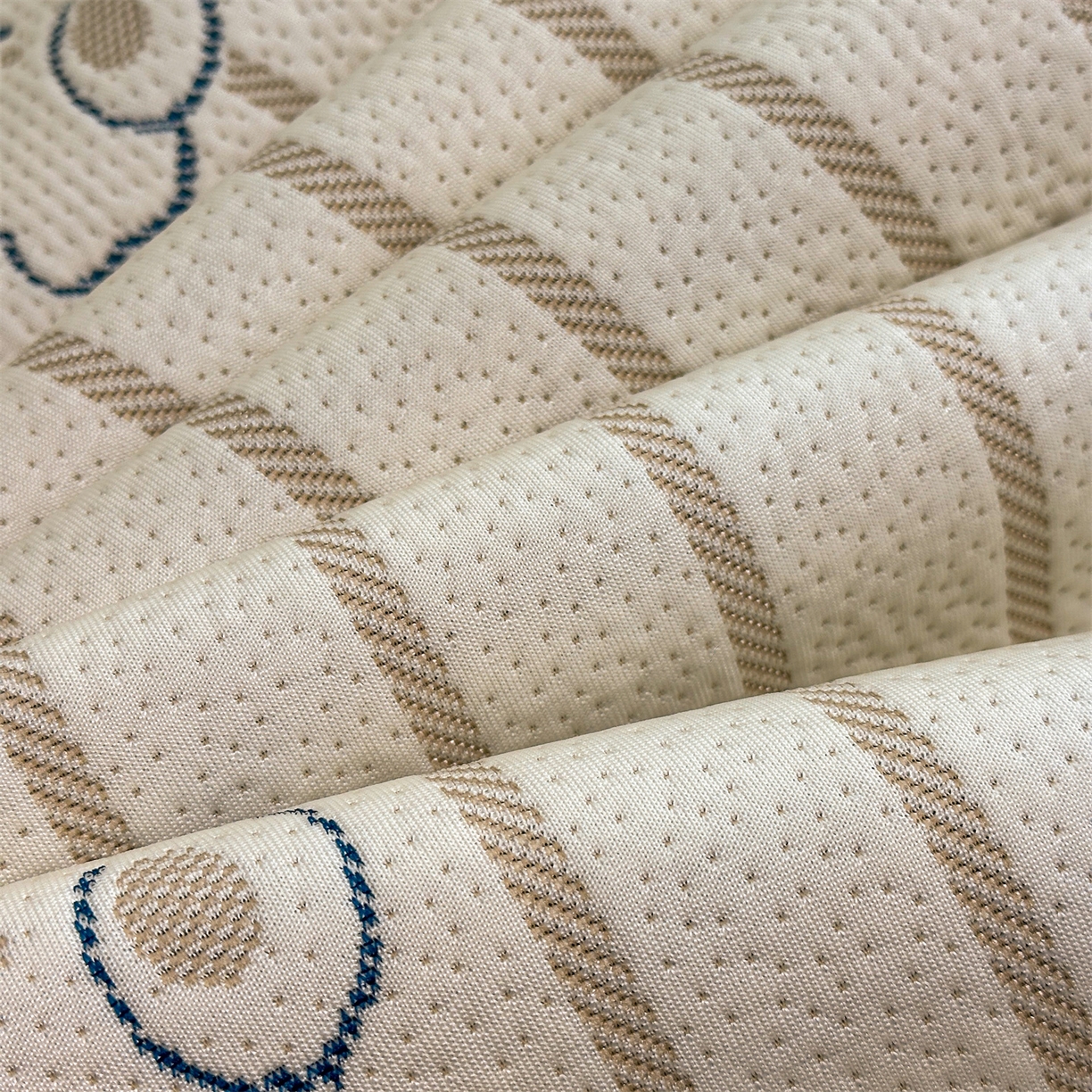 91家纺网 家纺一手货源 找家纺 织雅漫 2026新款卡通实拍小红书爆款凉豆豆凉席100%PE 乙纶凉感可水洗床席席子 条纹小象