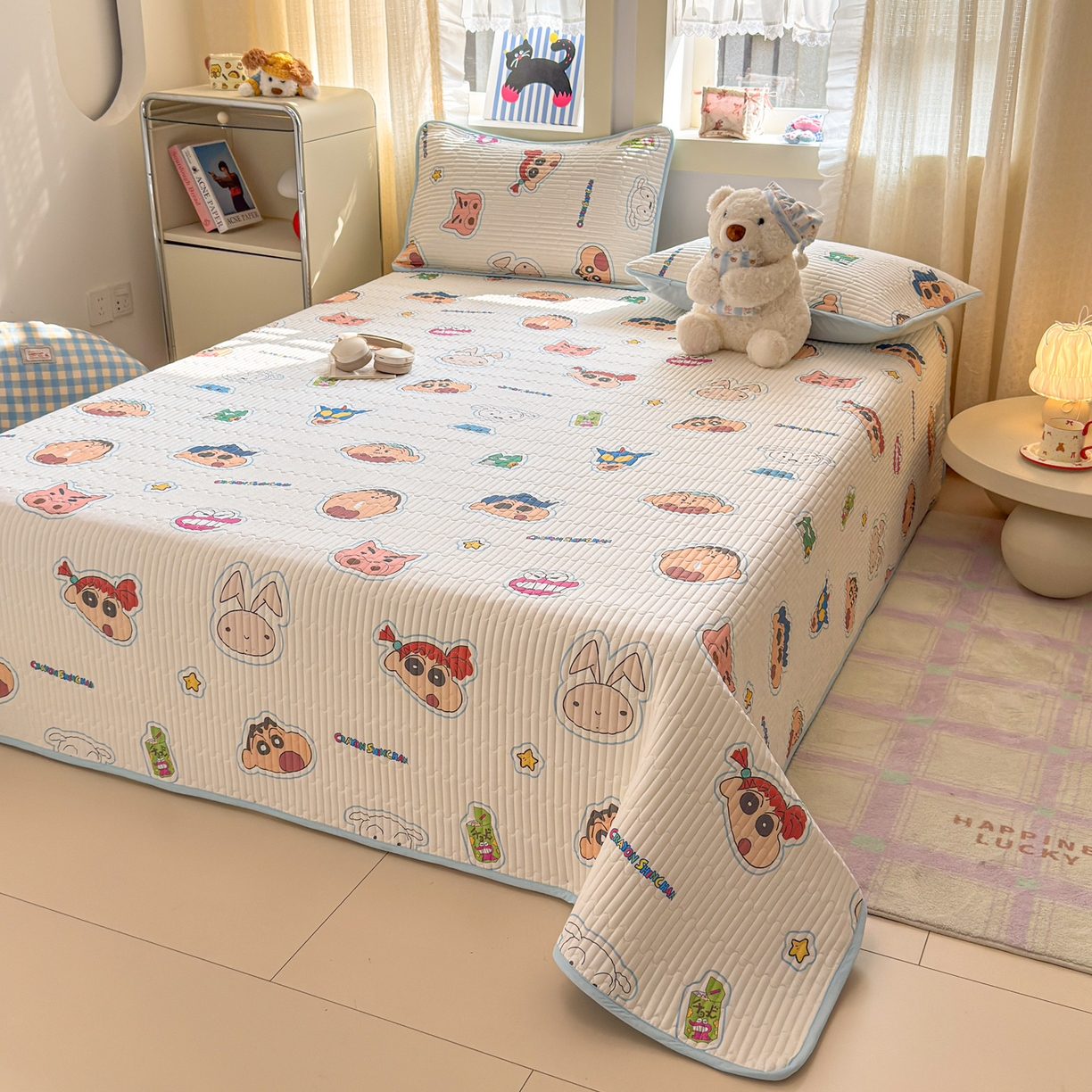 91家纺网 家纺一手货源 找家纺 雅萱家纺 2026新款A面全棉卡通印花蜡笔小新单床盖床盖单件床盖三件套 小新的朋友