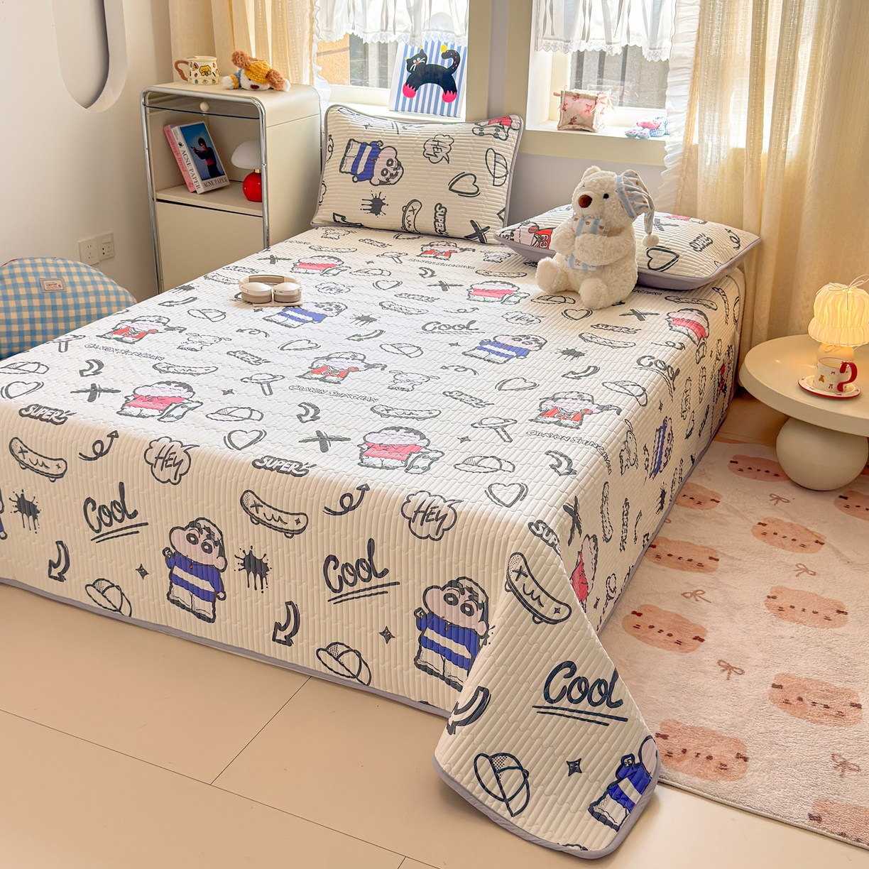 91家纺网 家纺一手货源 找家纺 雅萱家纺 2026新款A面全棉卡通印花蜡笔小新单床盖床盖单件床盖三件套 甜酷小新