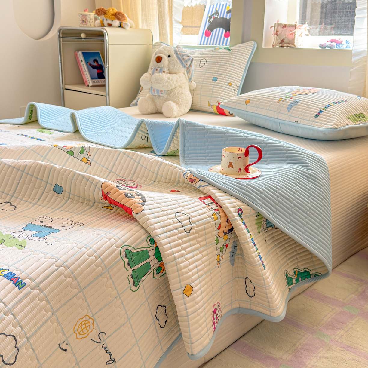 91家纺网 家纺一手货源 找家纺 雅萱家纺 2026新款A面全棉卡通印花蜡笔小新单床盖床盖单件床盖三件套 元气小新