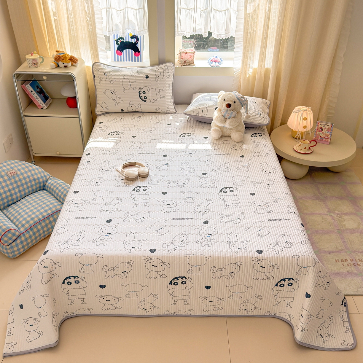 91家纺网 家纺一手货源 找家纺 雅萱家纺 2026新款A面全棉卡通印花蜡笔小新单床盖床盖单件床盖三件套 素描小新