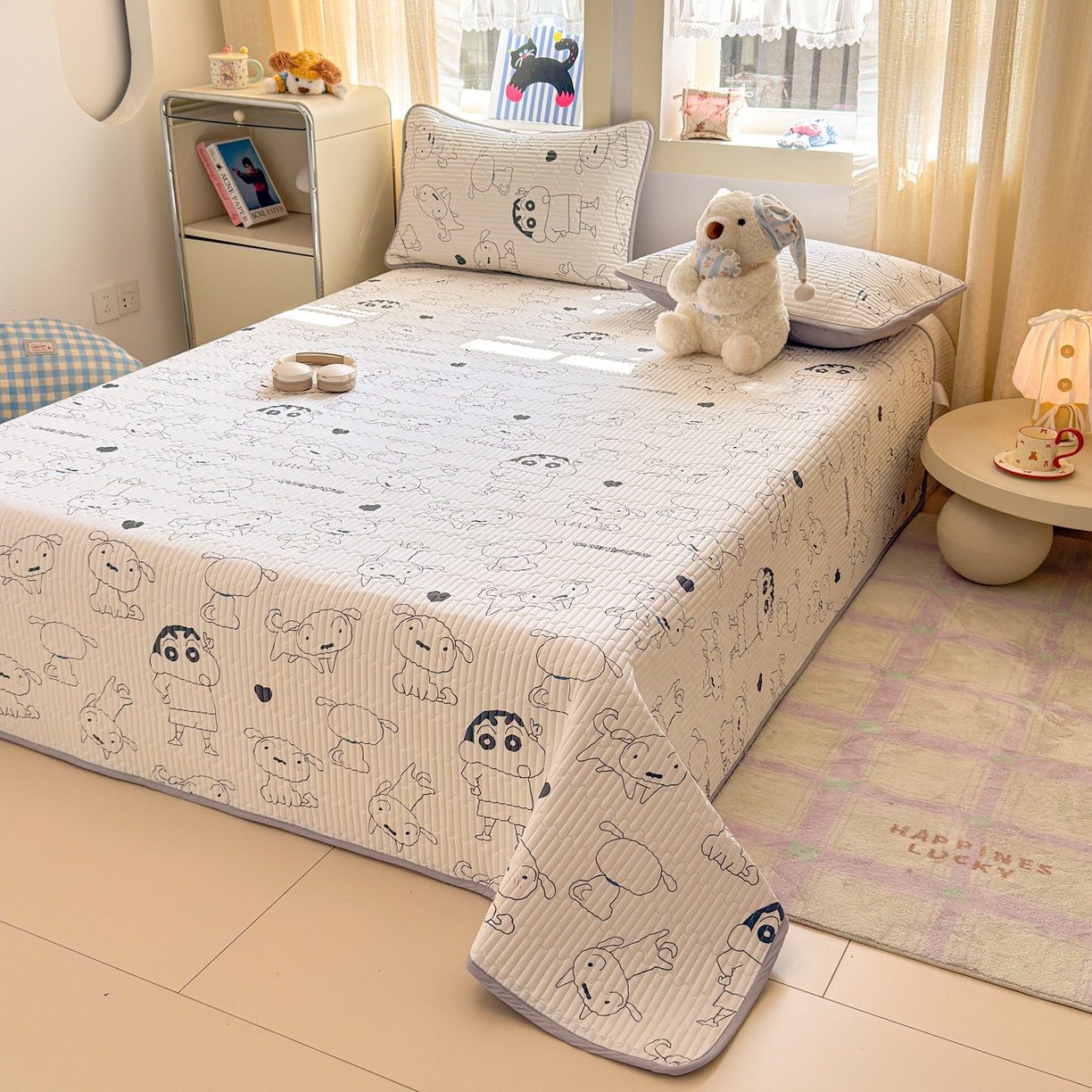 91家纺网 家纺一手货源 找家纺 雅萱家纺 2026新款A面全棉卡通印花蜡笔小新单床盖床盖单件床盖三件套 素描小新