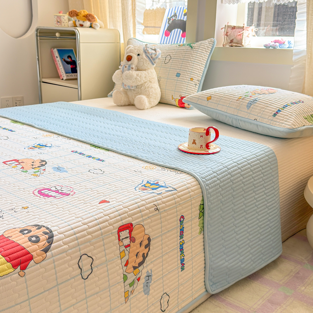 91家纺网 家纺一手货源 找家纺 雅萱家纺 2026新款A面全棉卡通印花蜡笔小新单床盖床盖单件床盖三件套 元气小新