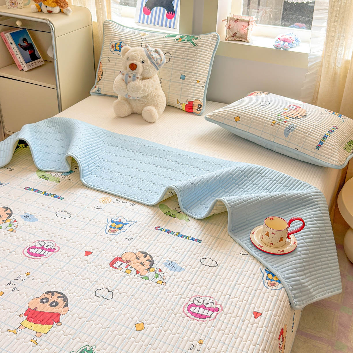 91家纺网 家纺一手货源 找家纺 雅萱家纺 2026新款A面全棉卡通印花蜡笔小新单床盖床盖单件床盖三件套 元气小新