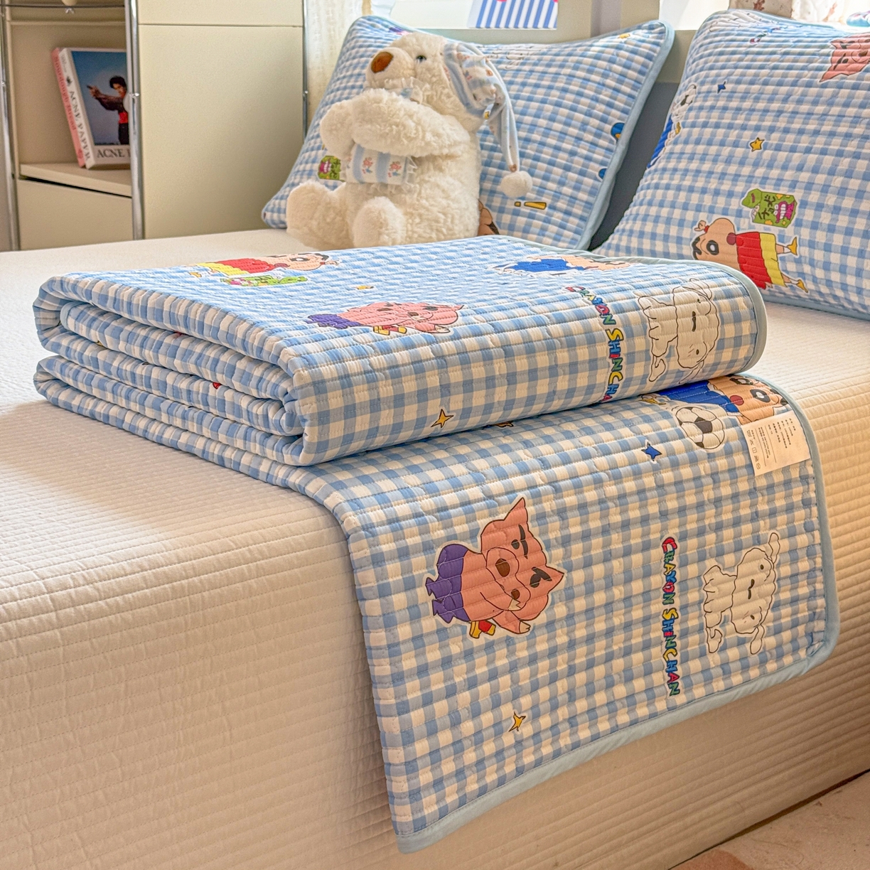 91家纺网 家纺一手货源 找家纺 （总）雅萱家纺 2026新款A面全棉卡通印花蜡笔小新单床盖床盖单件床盖三件套