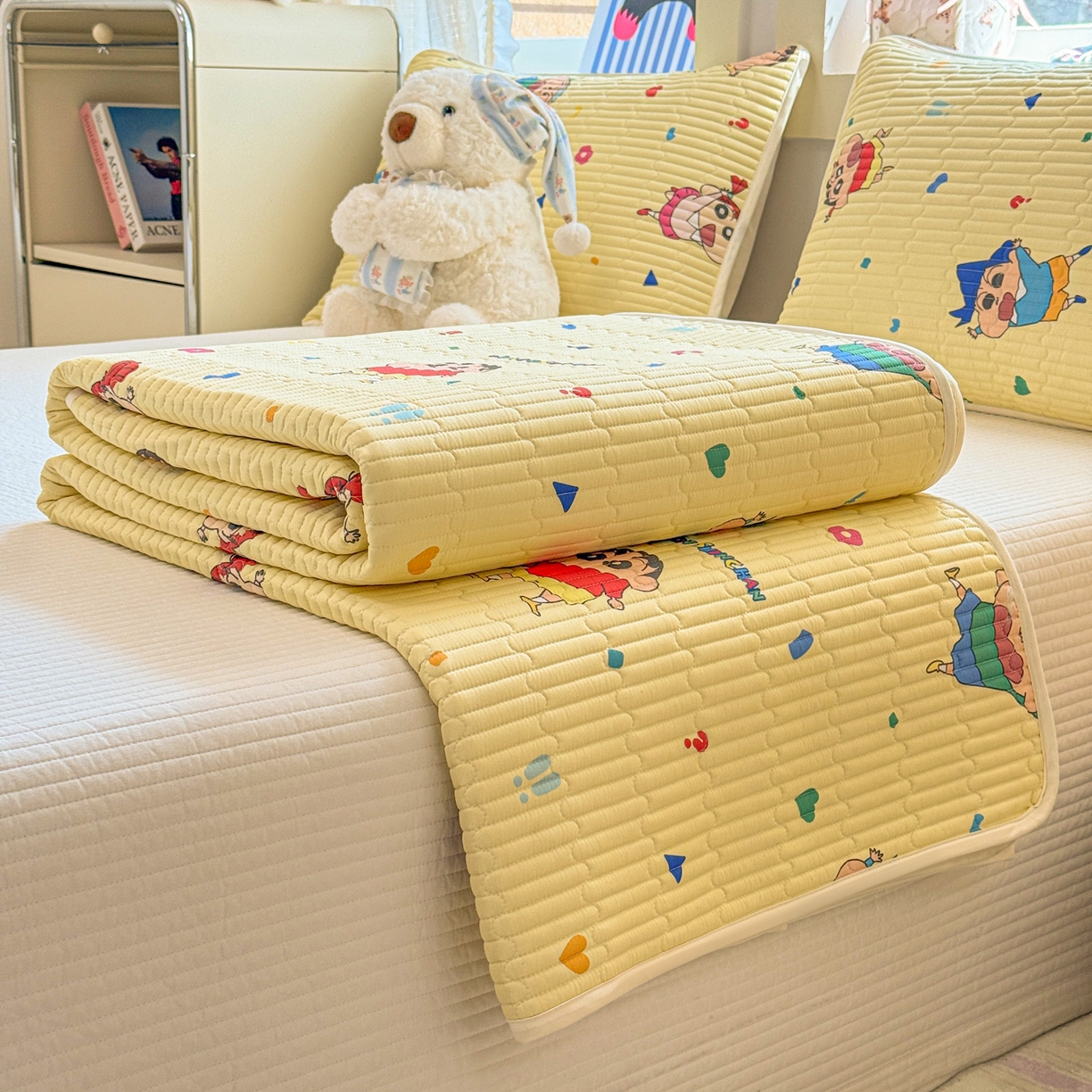 91家纺网 家纺一手货源 找家纺 （总）雅萱家纺 2026新款A面全棉卡通印花蜡笔小新单床盖床盖单件床盖三件套