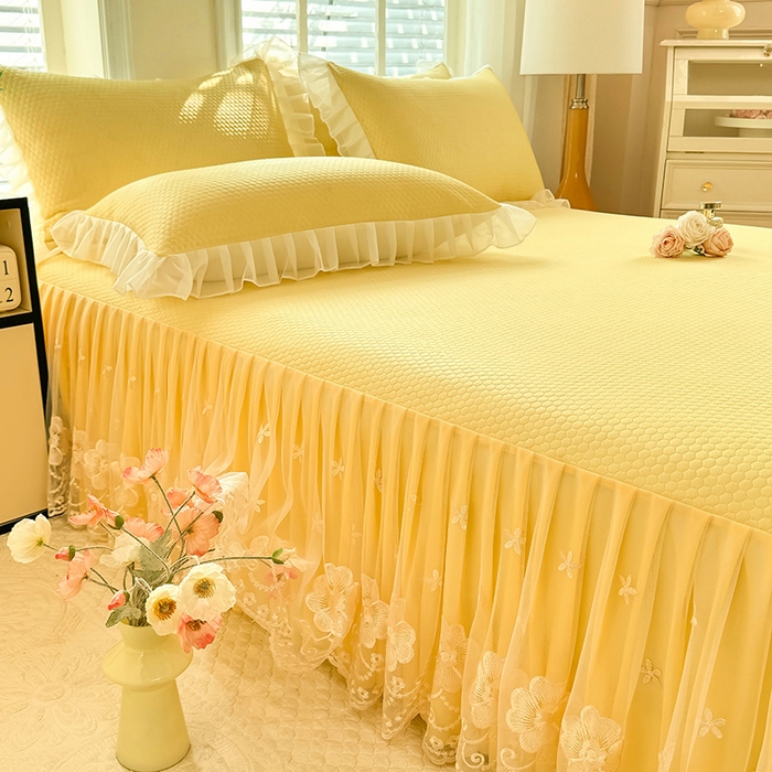 91家纺网 家纺一手货源 找家纺 后庭寝室 2026新款豆豆席乳胶凉席夏被四件套-盛世花开系列 盛世花开-嫩黄