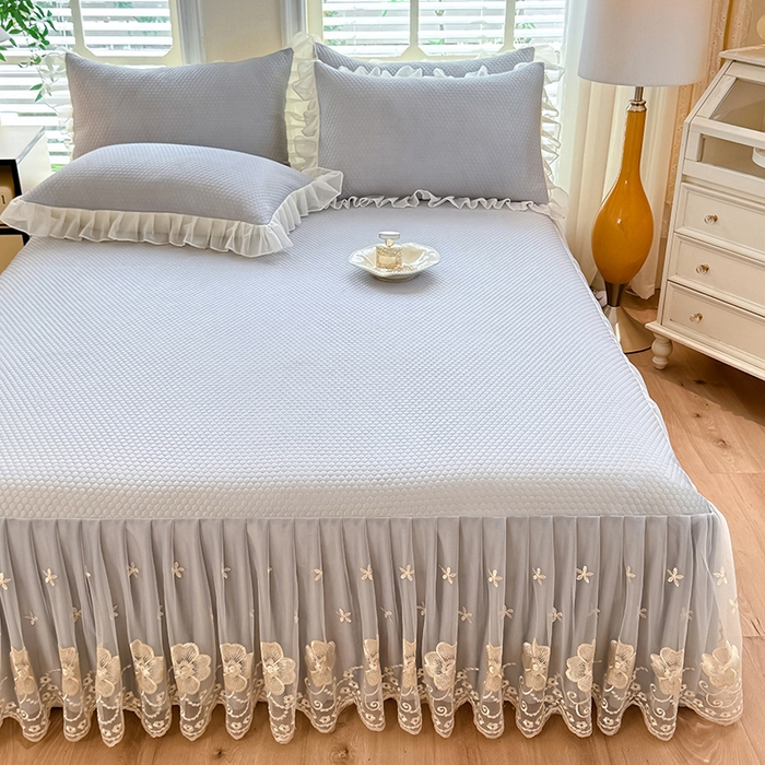 91家纺网 家纺一手货源 找家纺 后庭寝室 2026新款豆豆席乳胶凉席夏被四件套-盛世花开系列 盛世花开-浅灰