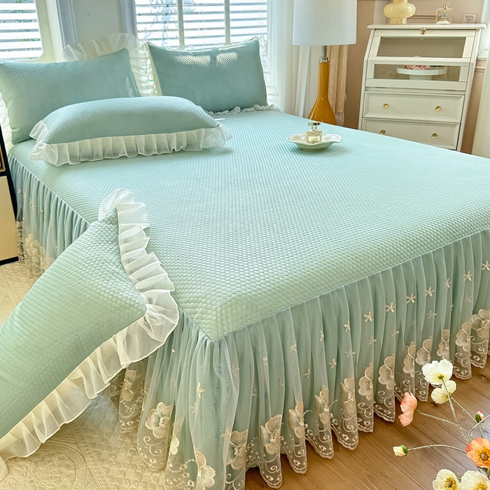 91家纺网 家纺一手货源 找家纺 后庭寝室 2026新款豆豆席乳胶凉席夏被四件套-盛世花开系列 盛世花开-浅蓝