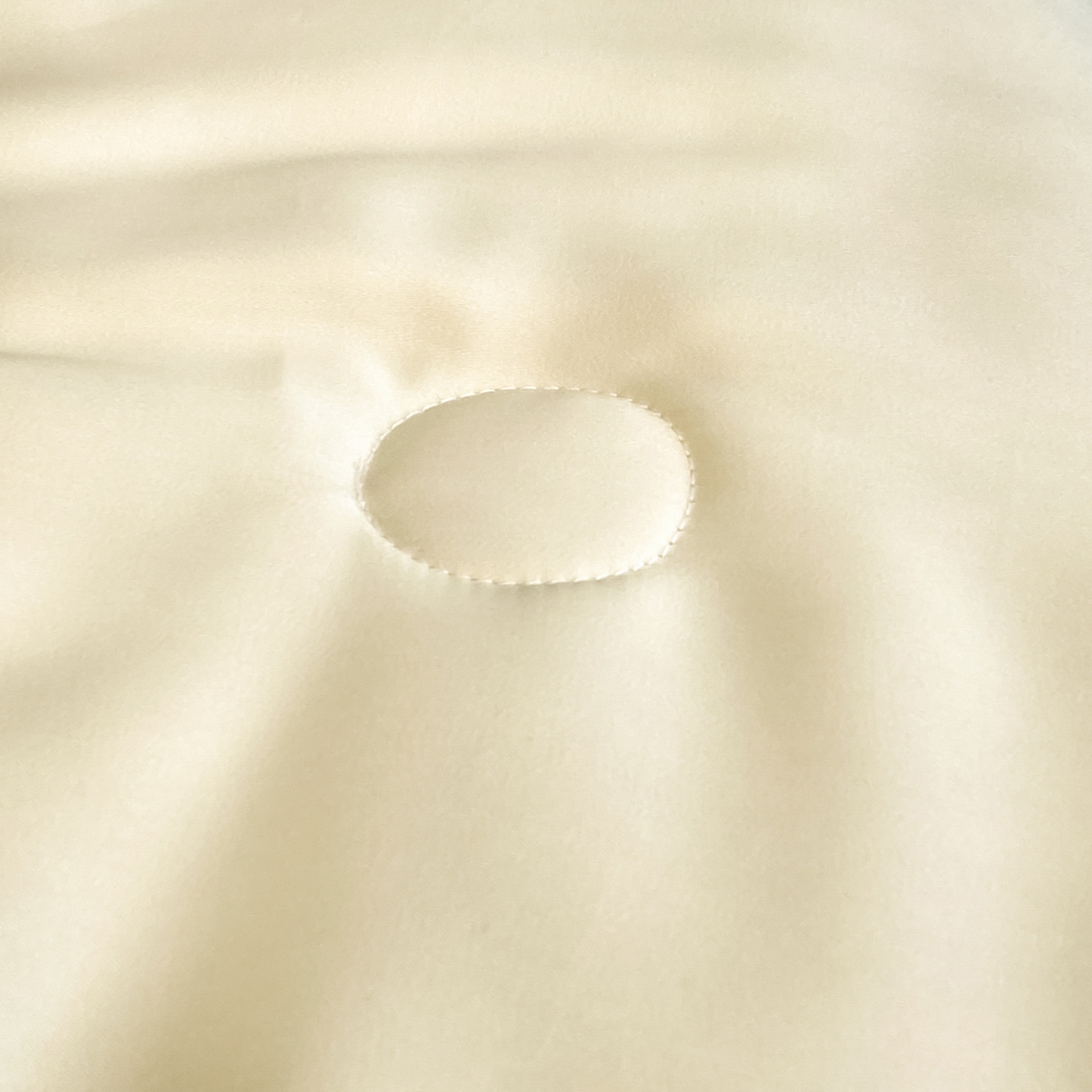 91家纺网 家纺一手货源 找家纺 （总）云棉坊 2026新款水洗真丝冰丝夏被刺绣款-宽边系列